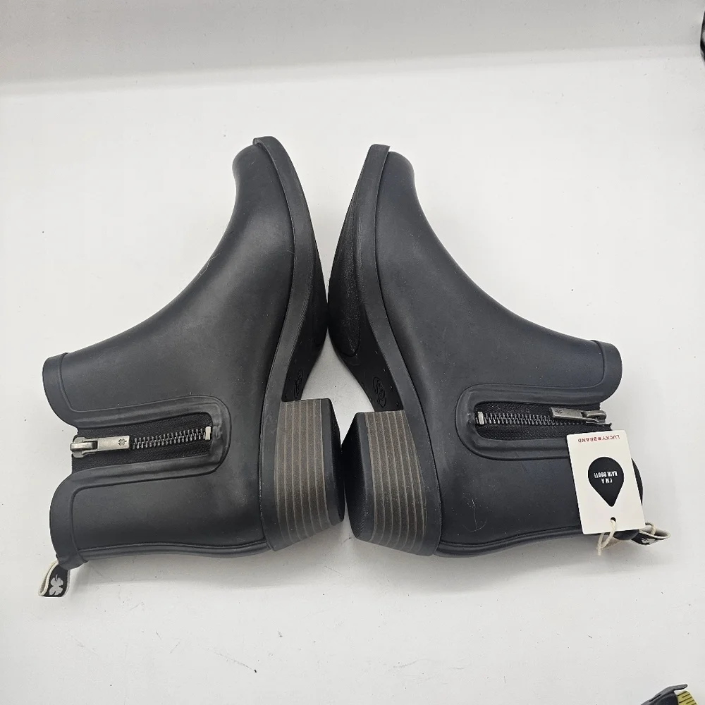 Lucky Brand Basel Black Rain Boots Size 8 Waterproof Chelsea Booties